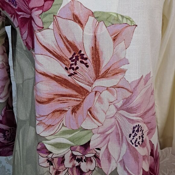 Soft Surroundings Size Small Floral Print Tunic 3/4 Sleeves Cream/Pink/Green EUC - Picture 3 of 15